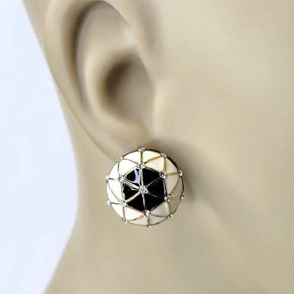 Dome Shape Black White Earrings - Picture 1 of 7